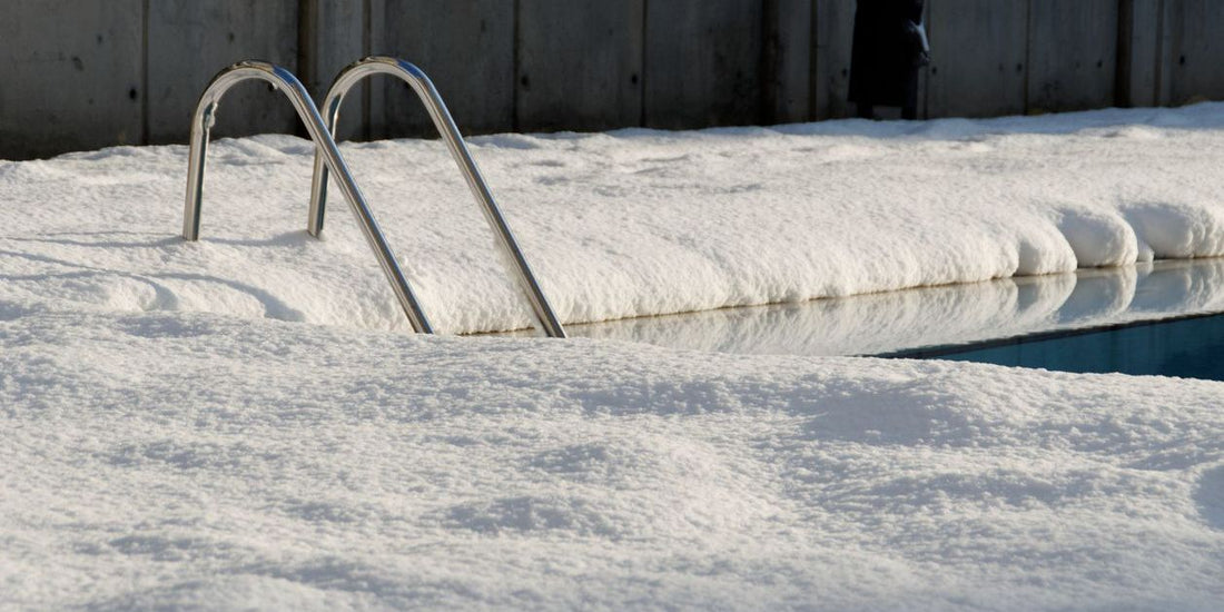 Den Pool richtig überwintern: Wichtige Produkte und Tipps für den optimalen Schutz